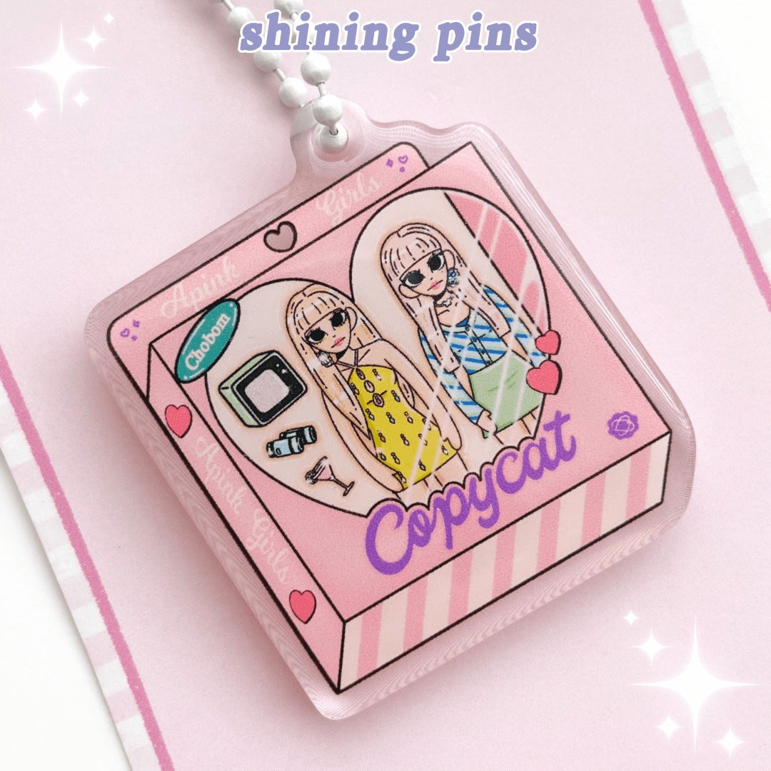 CHOBOM Doll 'CopyCat' Keychain shiningpins