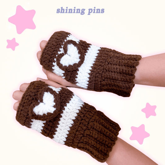 Heart Crochet Handwarmers shiningpins